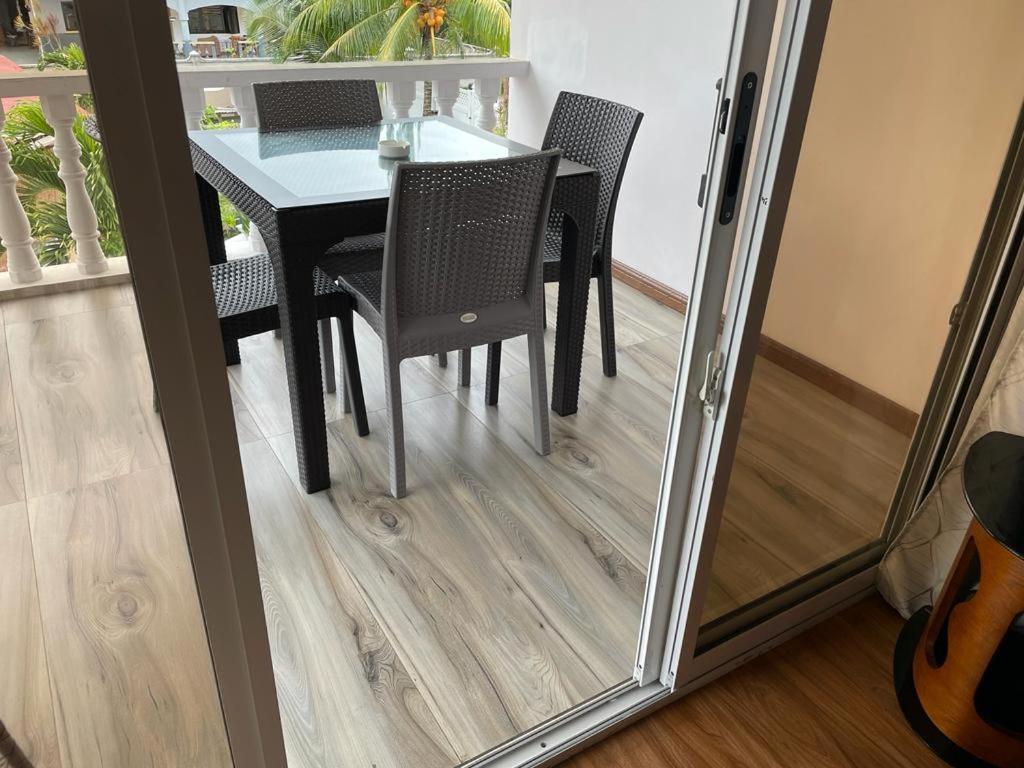 Mokara Holiday Apartment 앙스 로얄 외부 사진