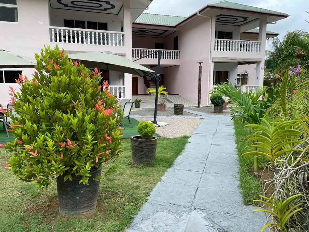 Mokara Holiday Apartment 앙스 로얄 외부 사진